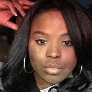 Meet your Posher, Danyelle